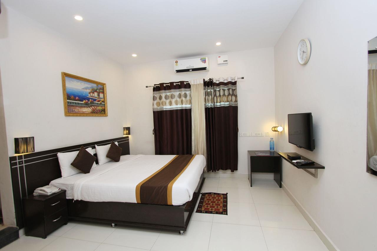 Oyo 7463 Leo Suites Bangalore Extérieur photo