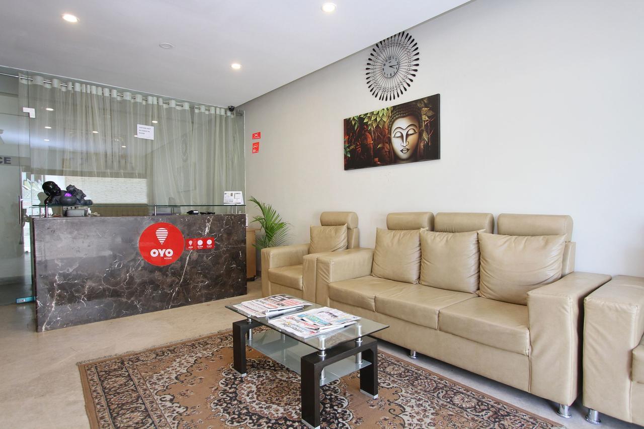 Oyo 7463 Leo Suites Bangalore Extérieur photo